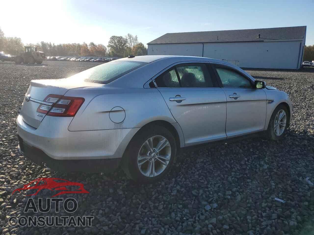 FORD TAURUS 2013 - 1FAHP2E87DG154345