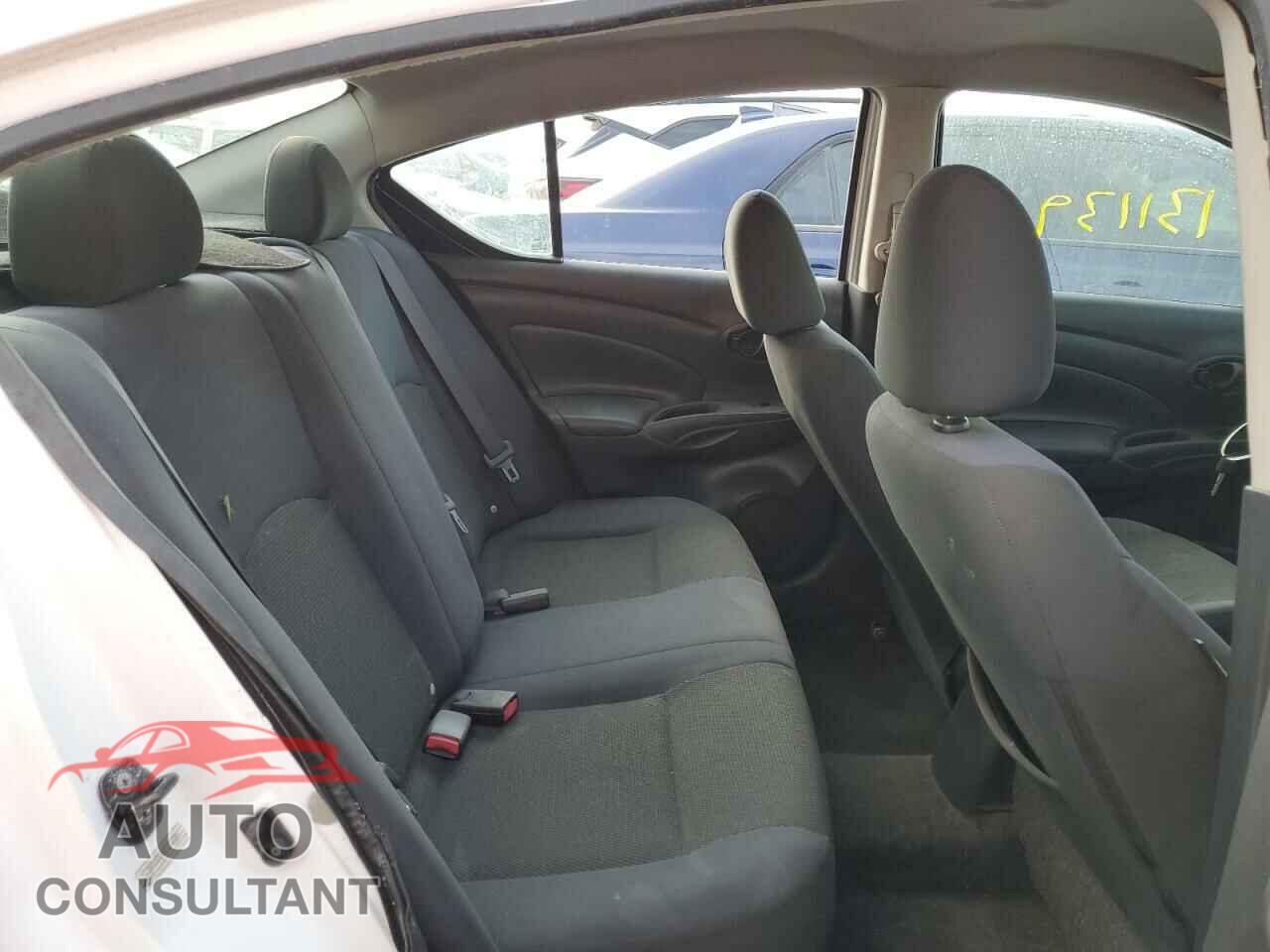 NISSAN VERSA 2012 - 3N1CN7AP8CL858765