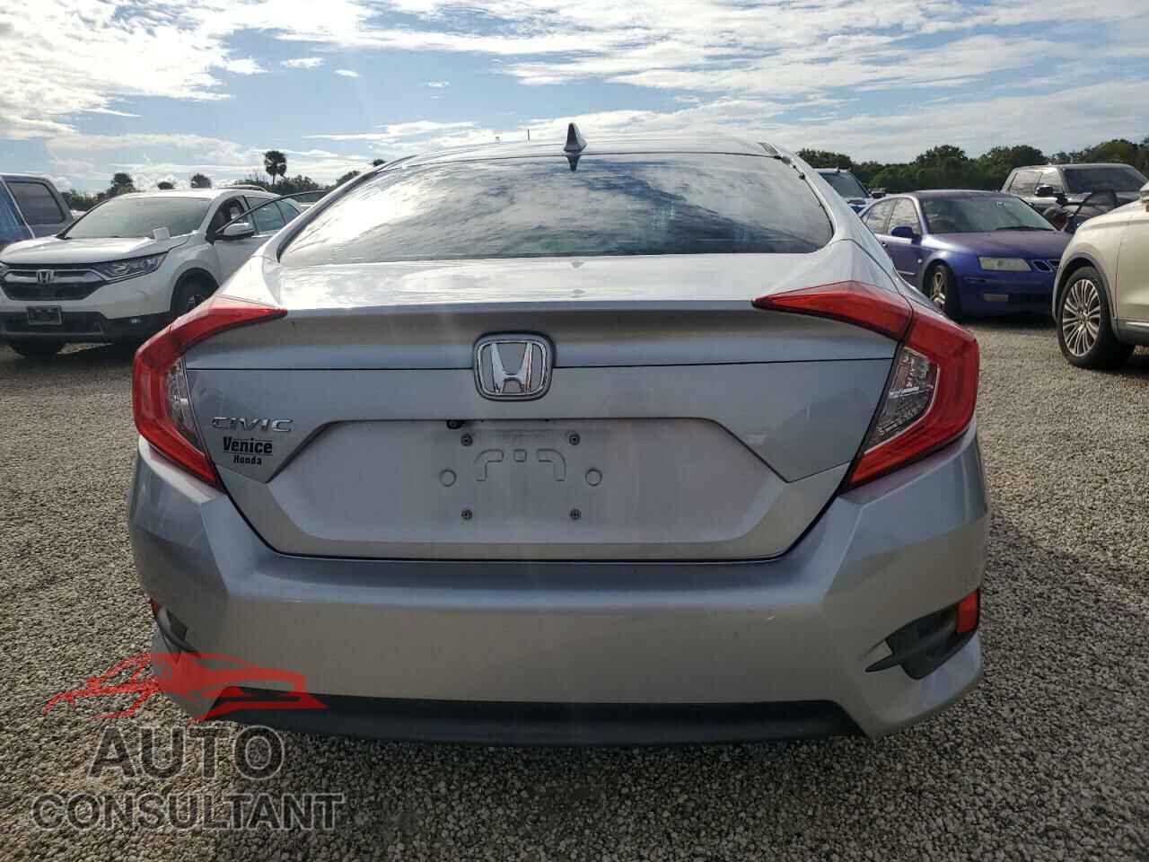 HONDA CIVIC 2017 - 19XFC2F78HE014393