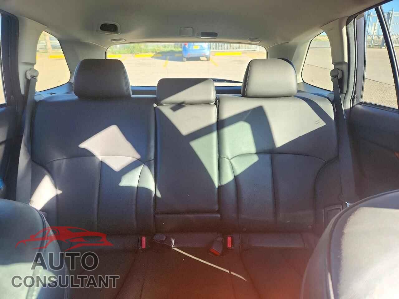 SUBARU OUTBACK 2011 - 4S4BRBKC8B3320911
