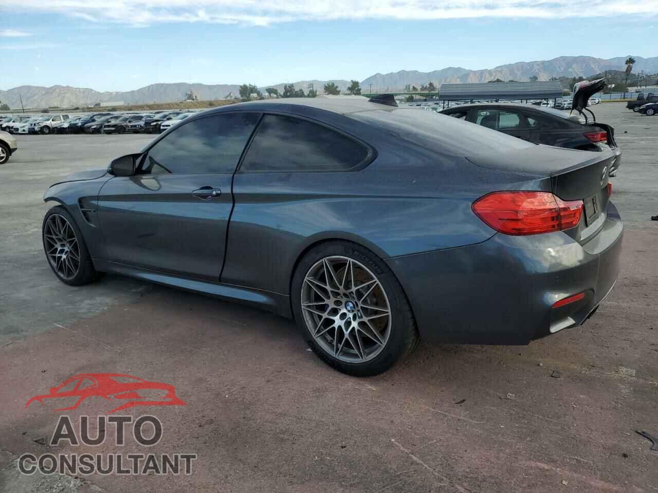 BMW M4 2017 - WBS3R9C58HK708973