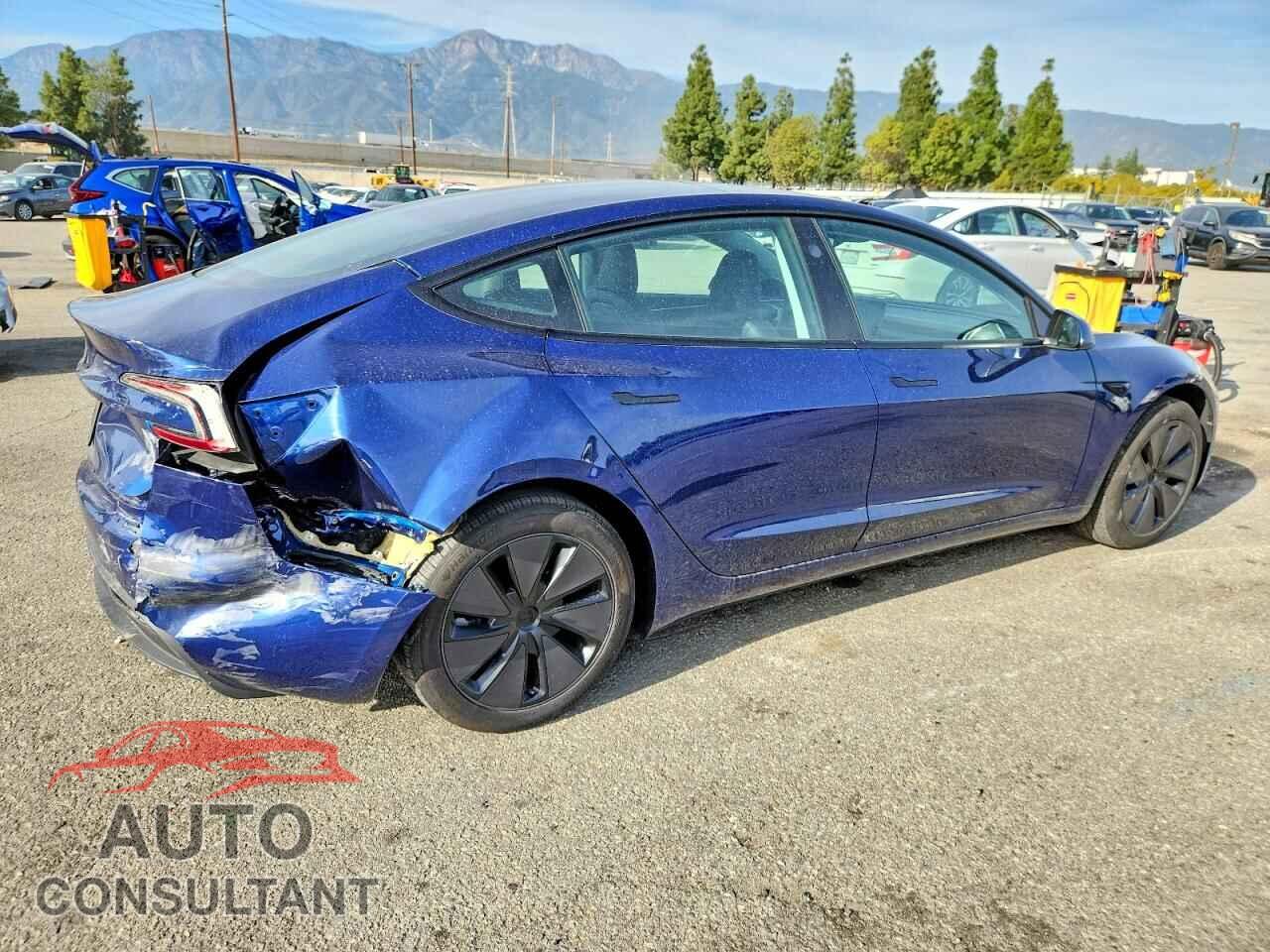 TESLA MODEL 3 2024 - 5YJ3E1EA9RF768287