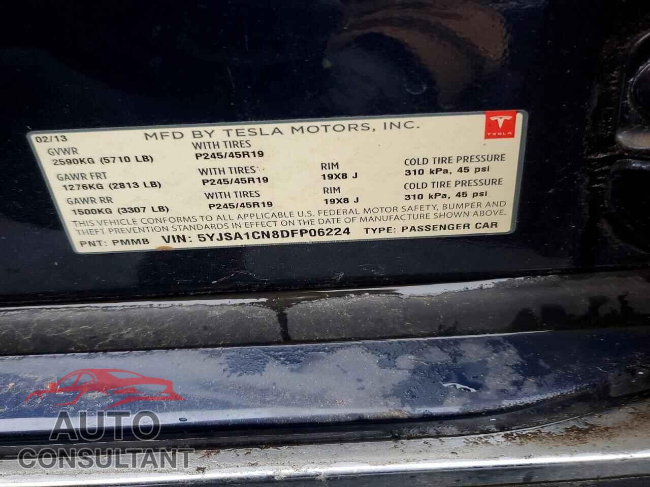TESLA MODEL S 2013 - 5YJSA1CN8DFP06224