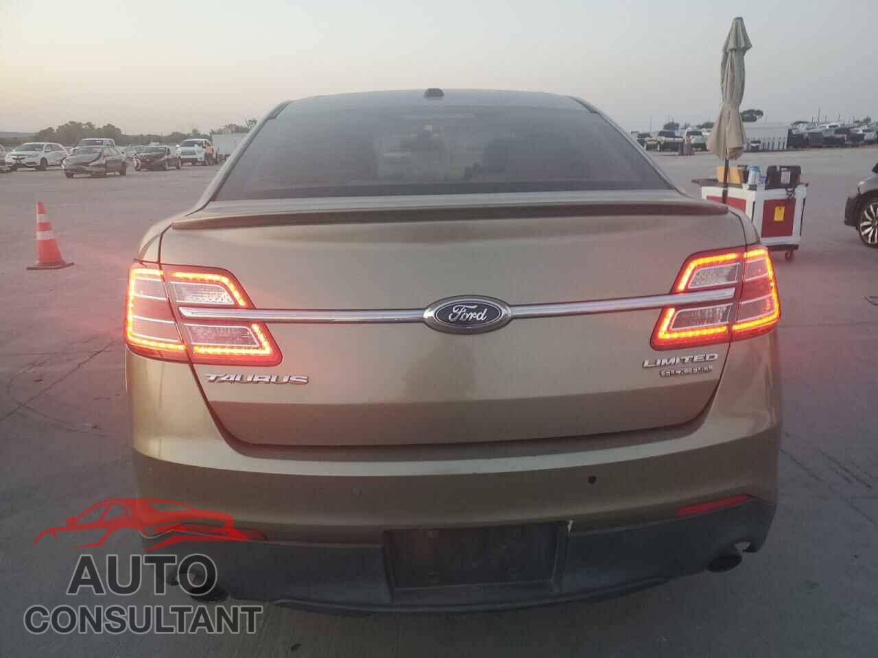 FORD TAURUS 2013 - 1FAHP2F84DG120765