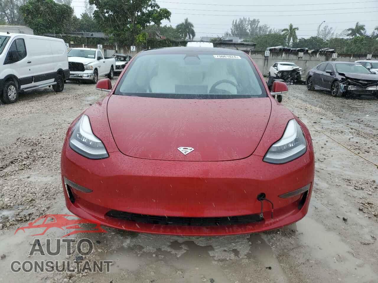TESLA MODEL 3 2019 - 5YJ3E1EB8KF422052