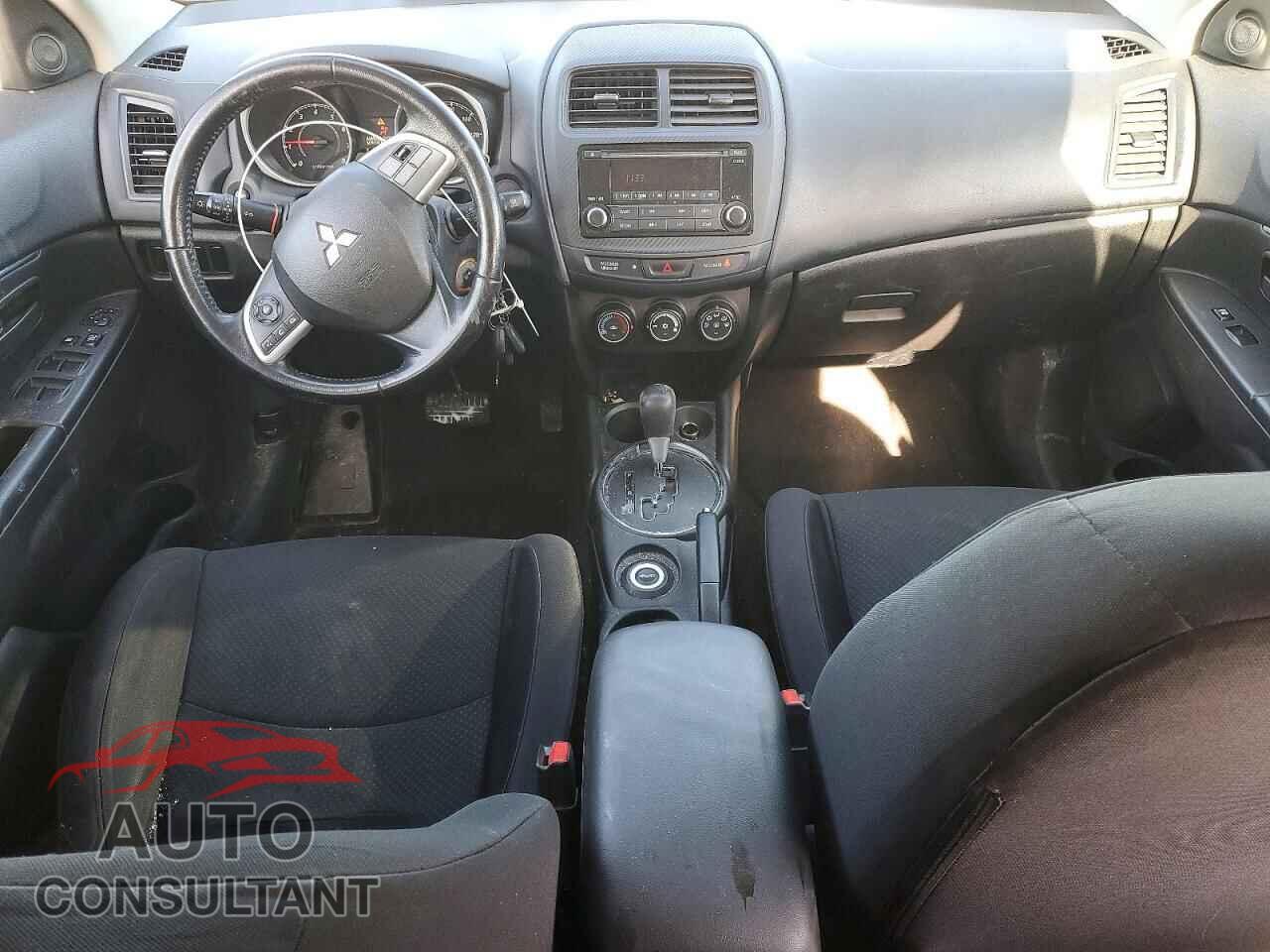 MITSUBISHI OUTLANDER 2015 - 4A4AR3AW9FE034070