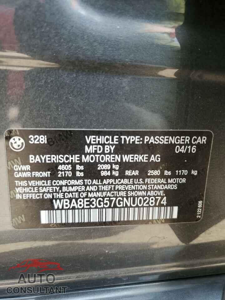 BMW 3 SERIES 2016 - WBA8E3G57GNU02874