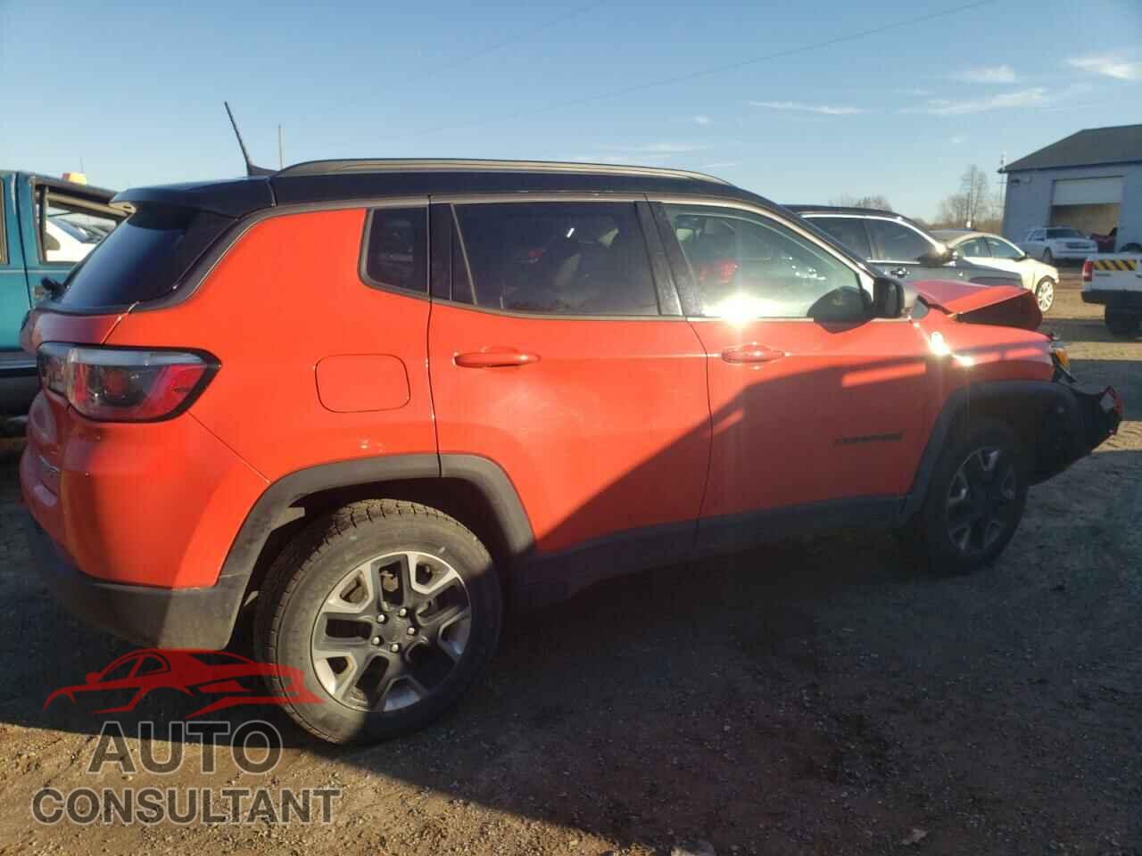 JEEP COMPASS 2018 - 3C4NJDDB5JT201256