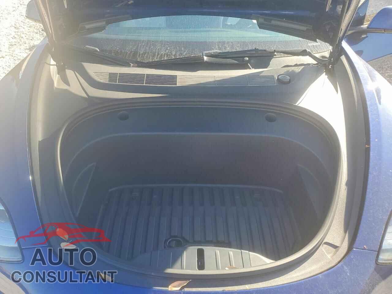 TESLA MODEL 3 2023 - 5YJ3E1EA5PF655854