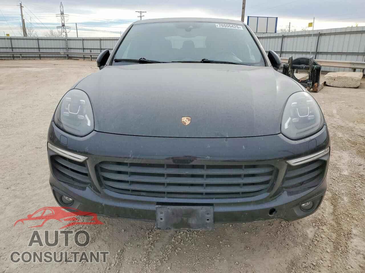 PORSCHE CAYENNE 2017 - WP1AE2A21HLA75946