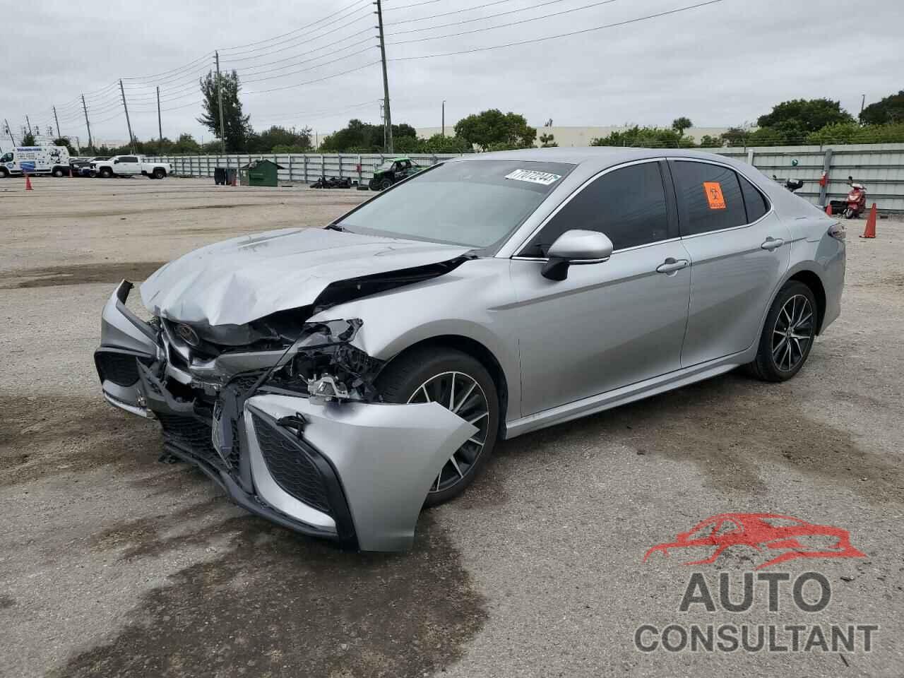 TOYOTA CAMRY 2024 - 4T1T11AK1RU869529
