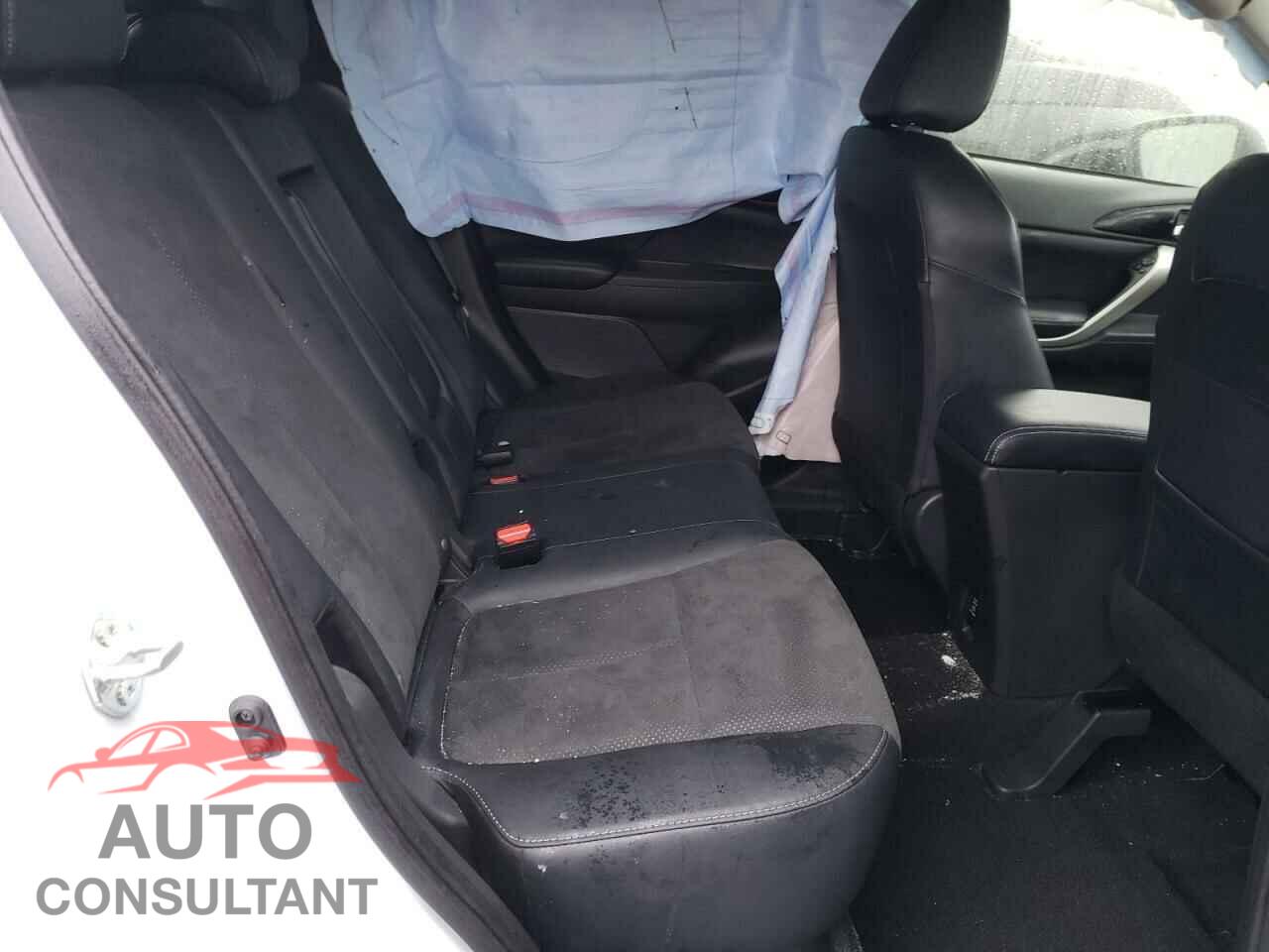MITSUBISHI ECLIPSE 2023 - JA4ATWAA5PZ045067