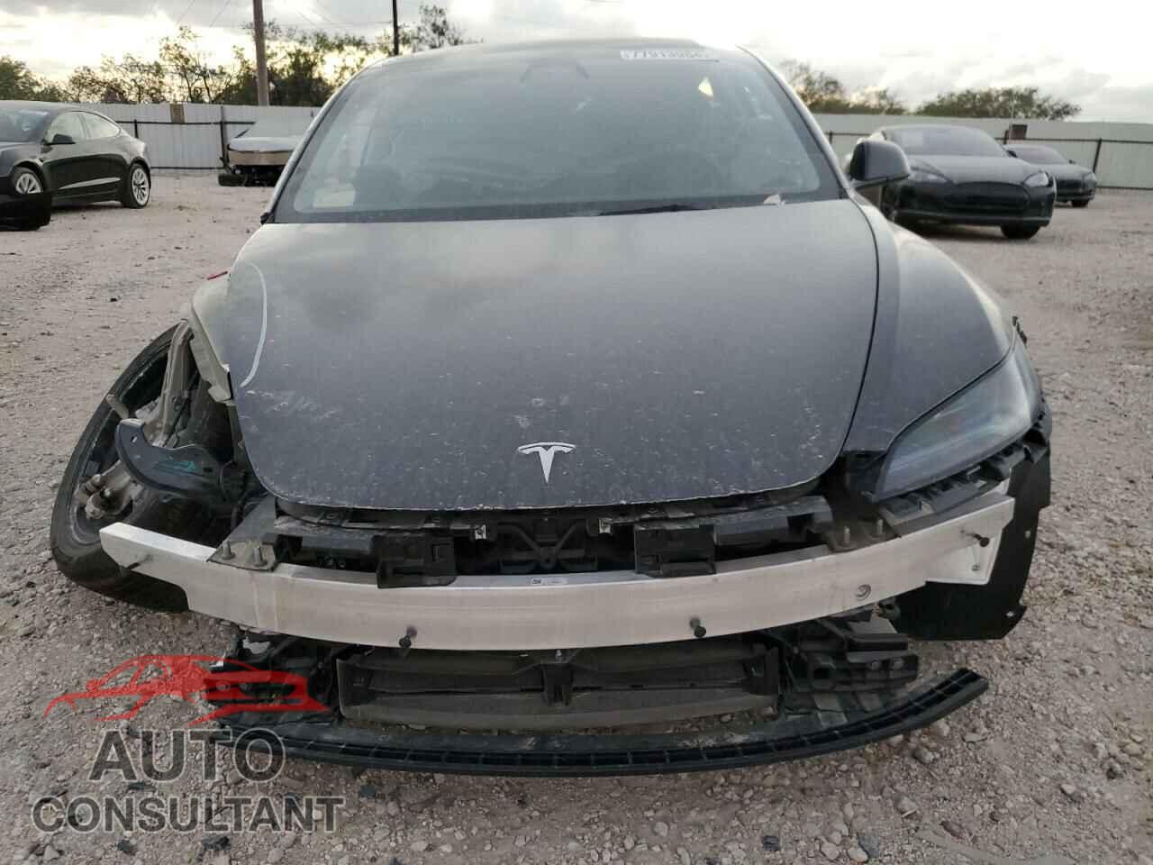 TESLA MODEL 3 2024 - 5YJ3E1EA1RF740161