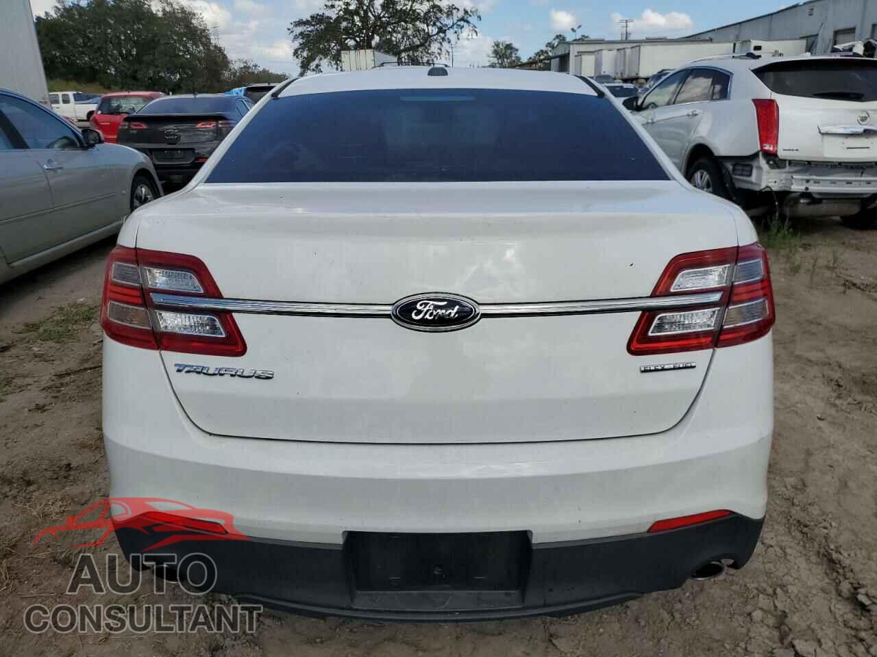 FORD TAURUS 2014 - 1FAHP2D80EG156151