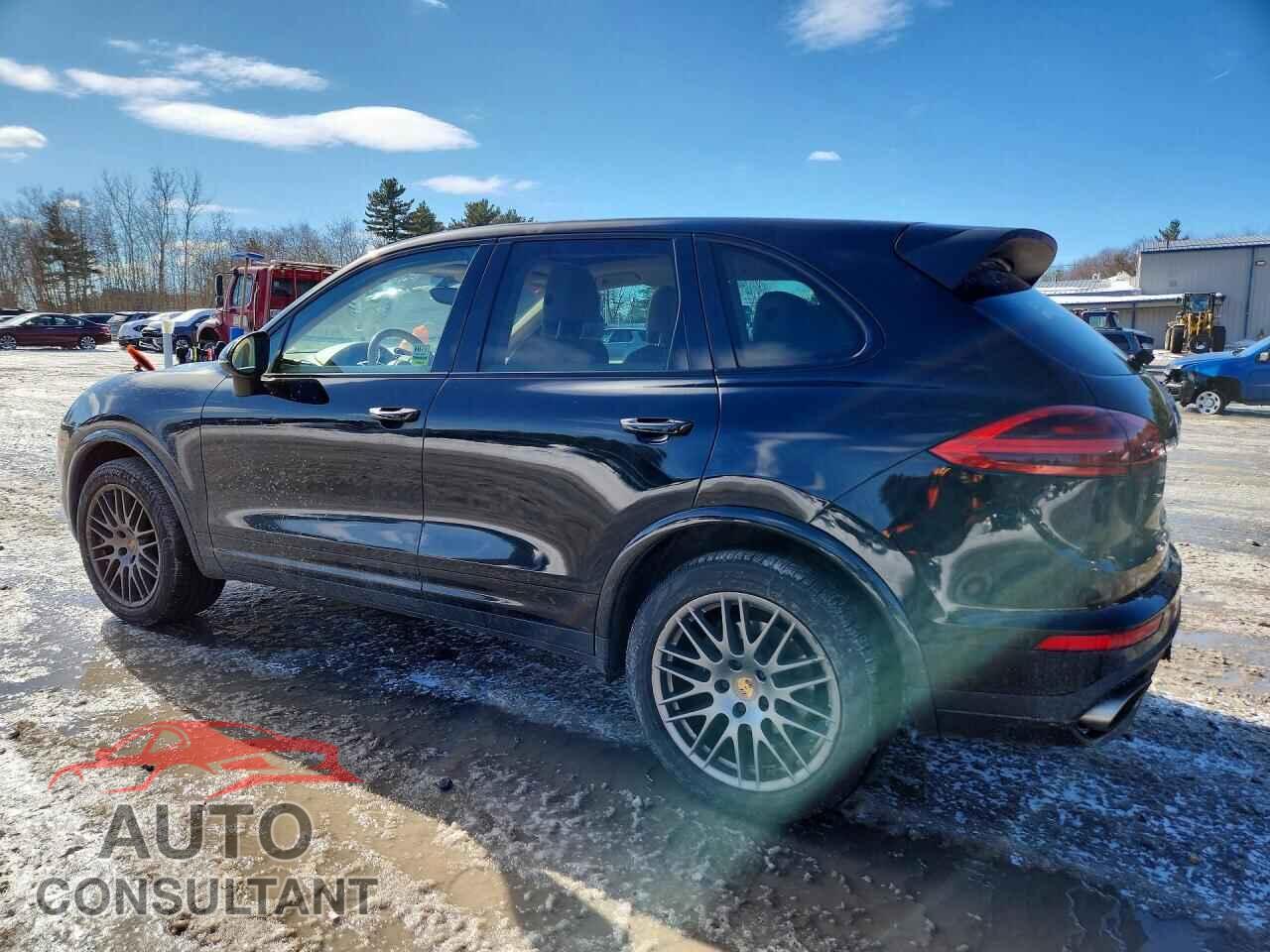 PORSCHE CAYENNE 2017 - WP1AA2A24HKA85940