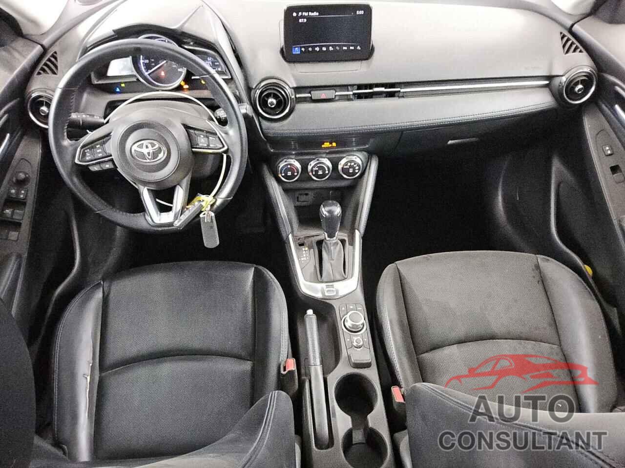 TOYOTA YARIS 2019 - 3MYDLBYV0KY509889