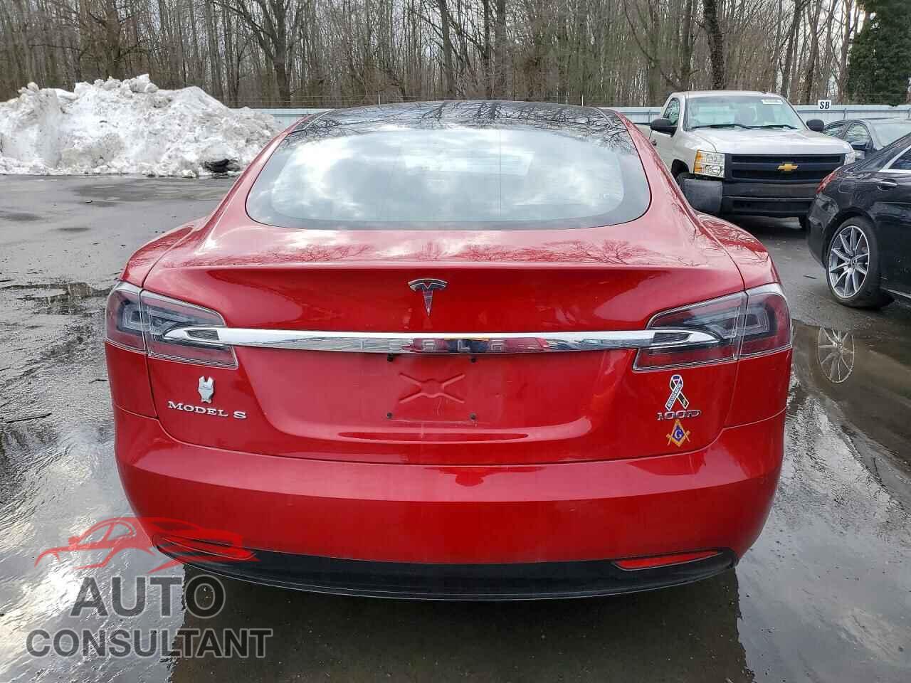 TESLA MODEL S 2018 - 5YJSA1E24JF294477