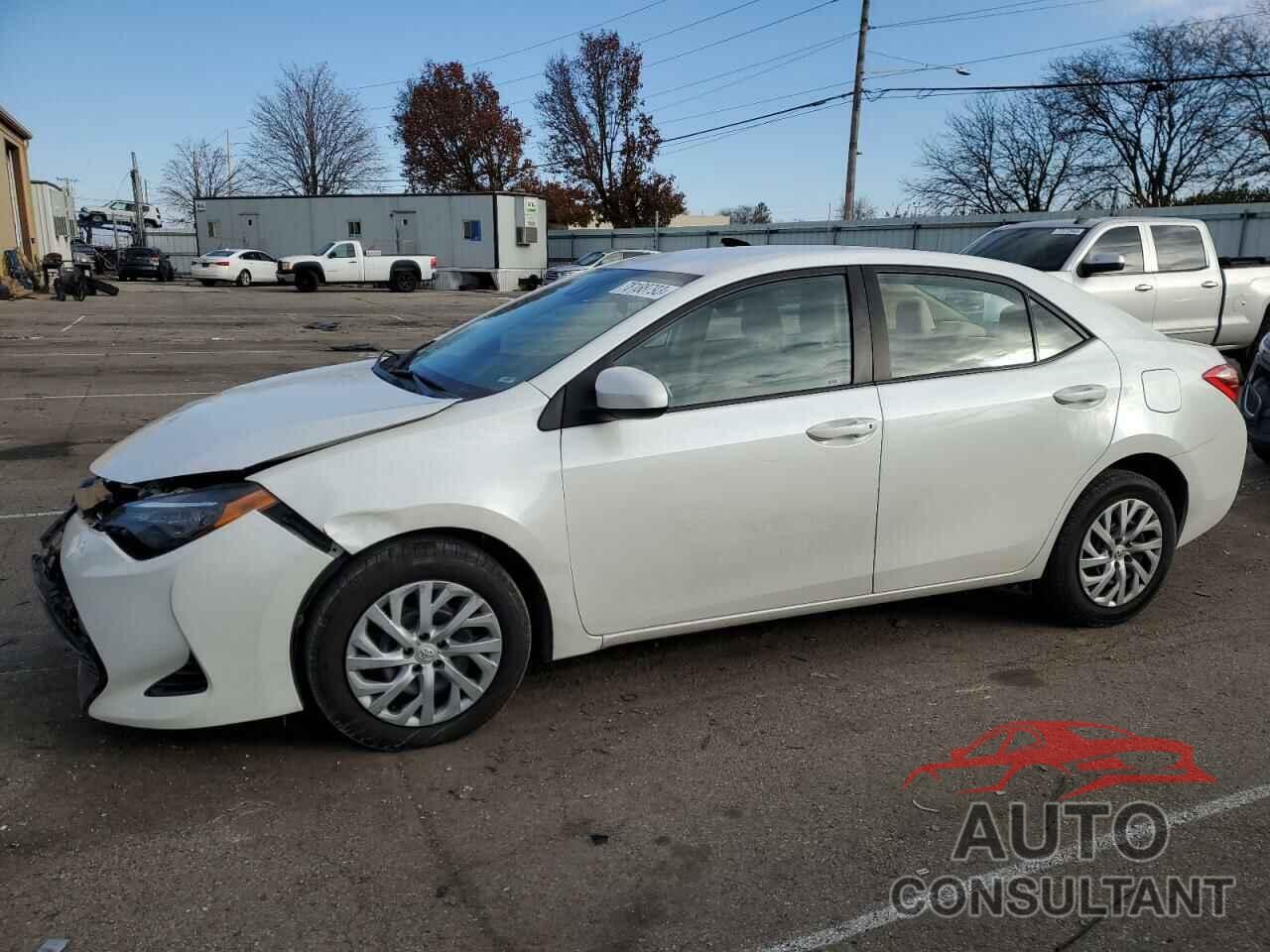 TOYOTA COROLLA 2017 - 5YFBURHE0HP708199