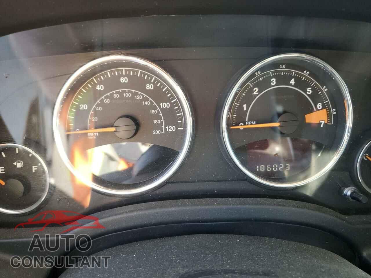 JEEP COMPASS 2014 - 1C4NJCEA4ED794376