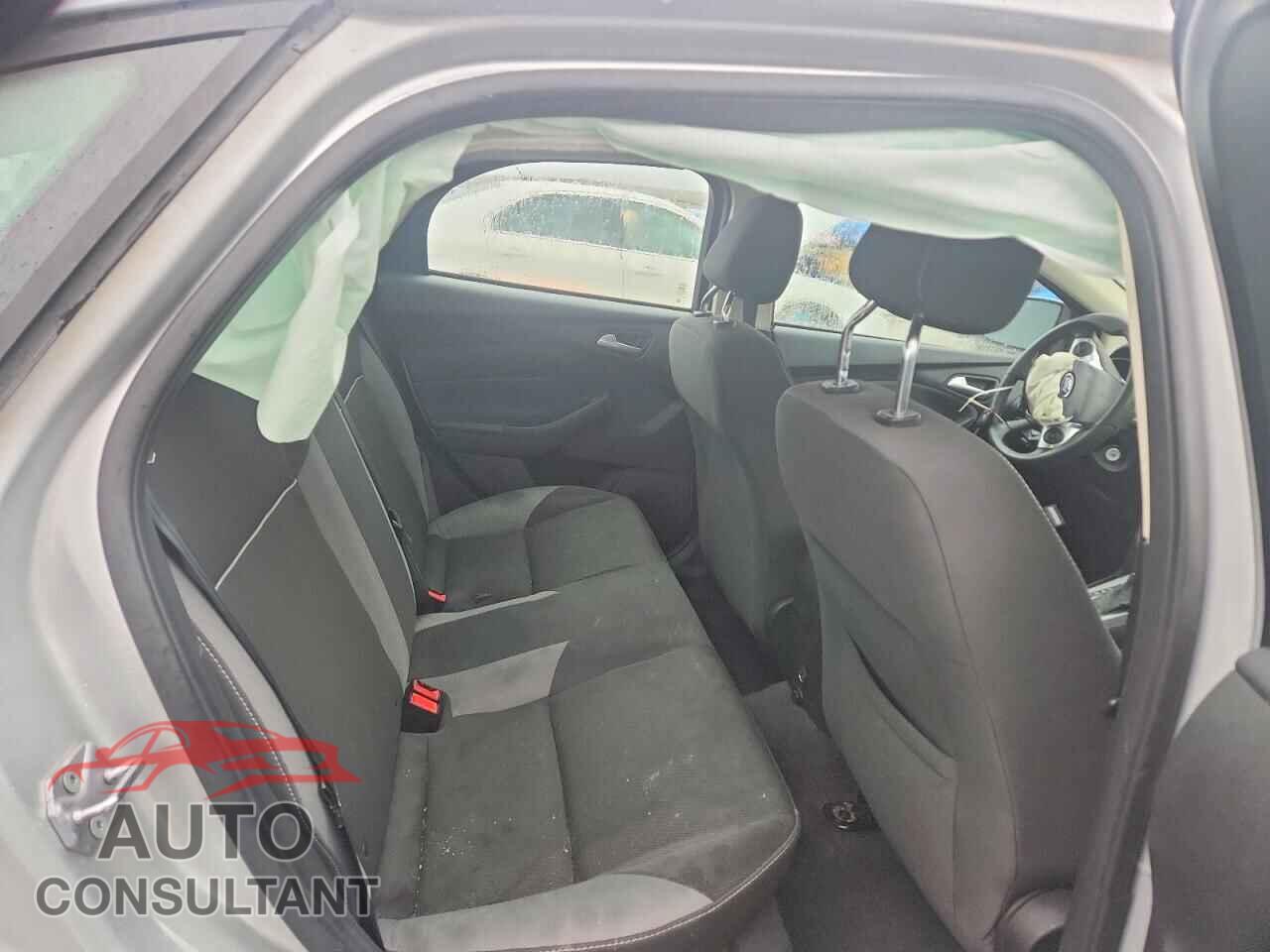 FORD FOCUS 2012 - 1FAHP3F28CL243881