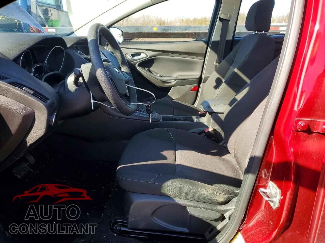 FORD FOCUS 2016 - 1FADP3F28GL371736