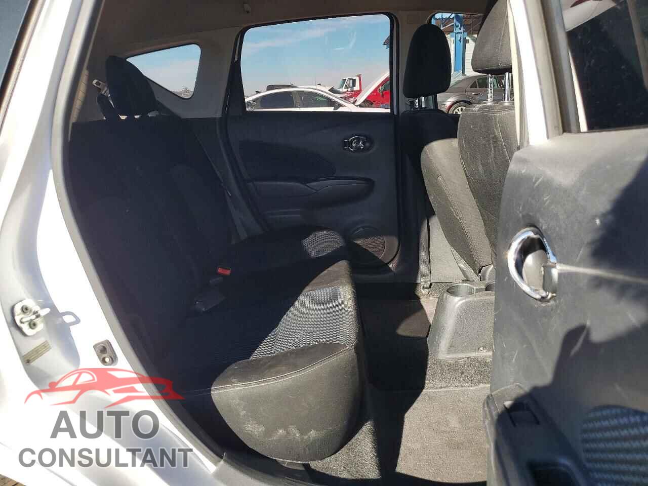 NISSAN VERSA NOTE 2017 - 3N1CE2CP3HL381248