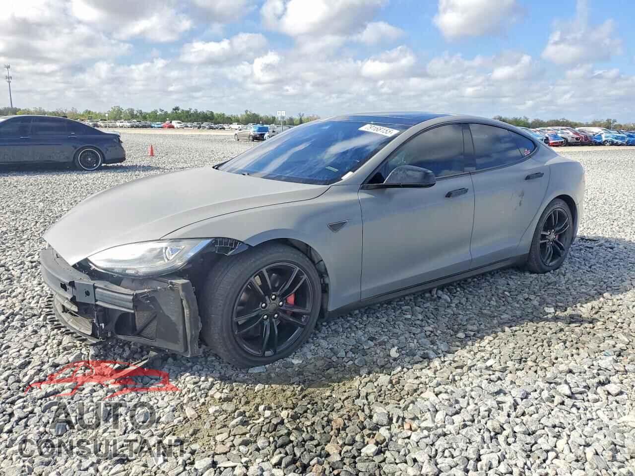 TESLA MODEL S 2016 - 5YJSA1E2XGF130191