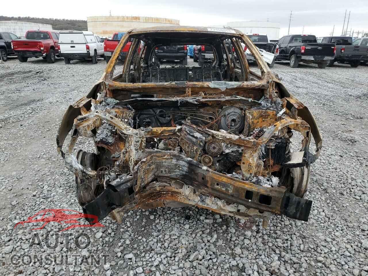 SUBARU FORESTER 2018 - JF2SJABC8JH528229