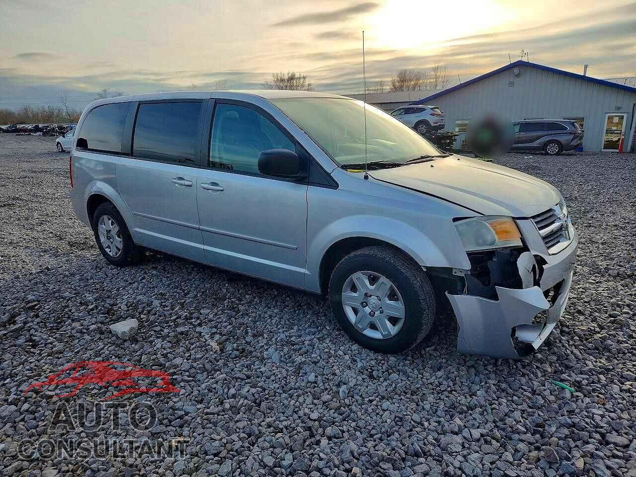 DODGE CARAVAN 2010 - 2D4RN4DE4AR389645
