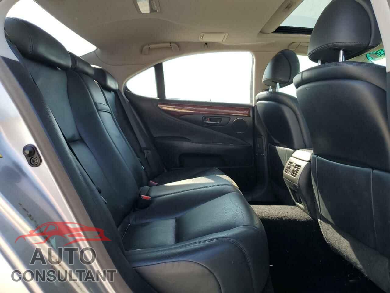 LEXUS LS460 2012 - JTHBL5EFXC5111106