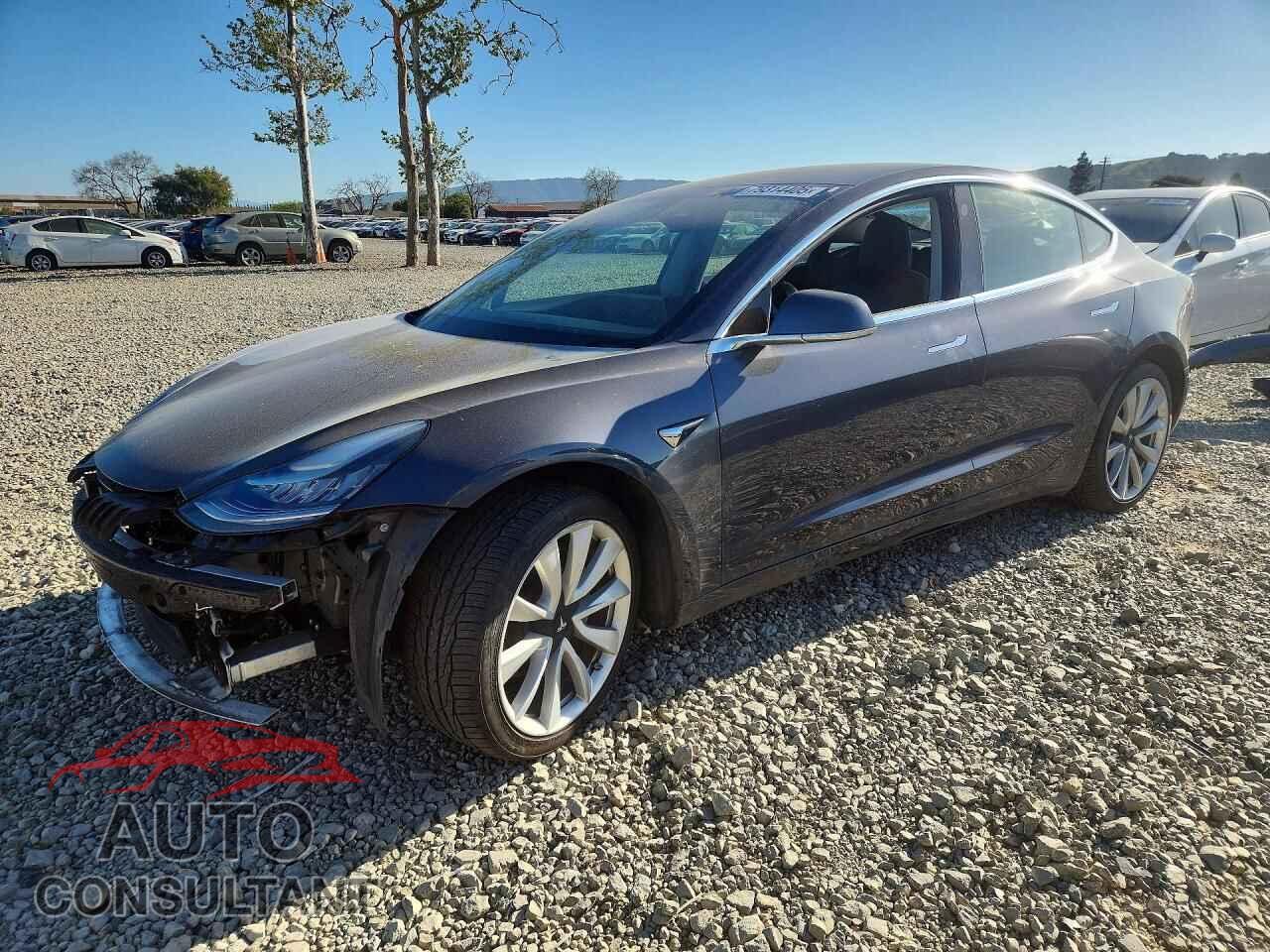 TESLA MODEL 3 2018 - 5YJ3E1EA7JF154858