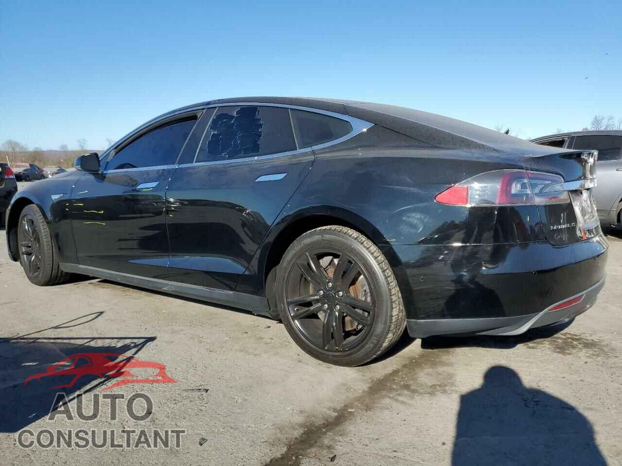 TESLA MODEL S 2015 - 5YJSA1S26FF087861