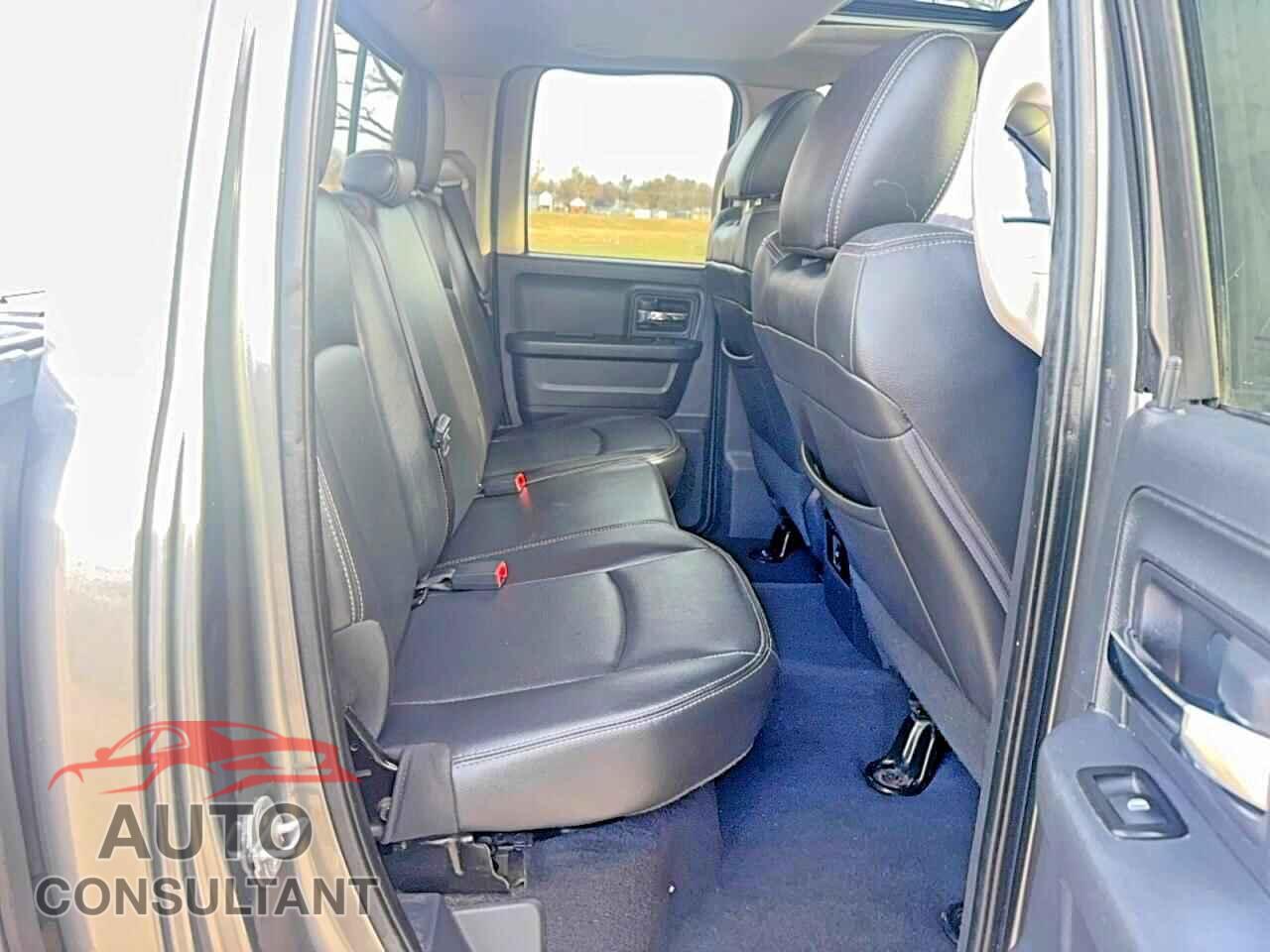DODGE RAM 1500 2012 - 1C6RD7HT1CS205815
