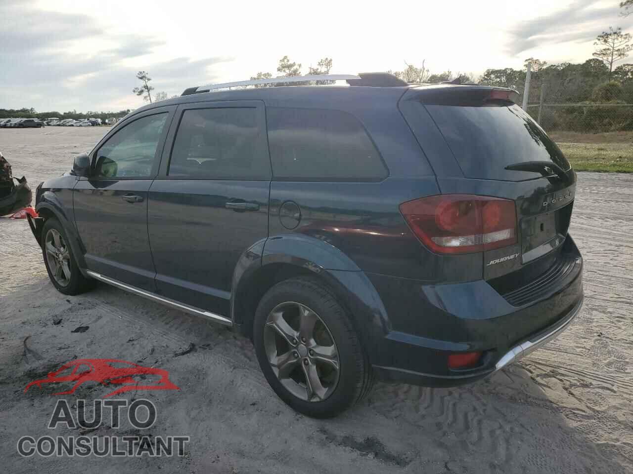 DODGE JOURNEY 2015 - 3C4PDCGG9FT611292