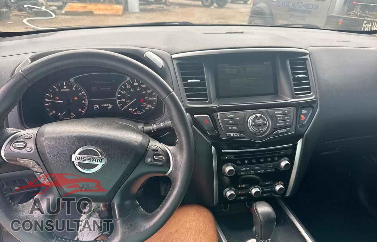 NISSAN PATHFINDER 2014 - 5N1AR2MN4EC729955