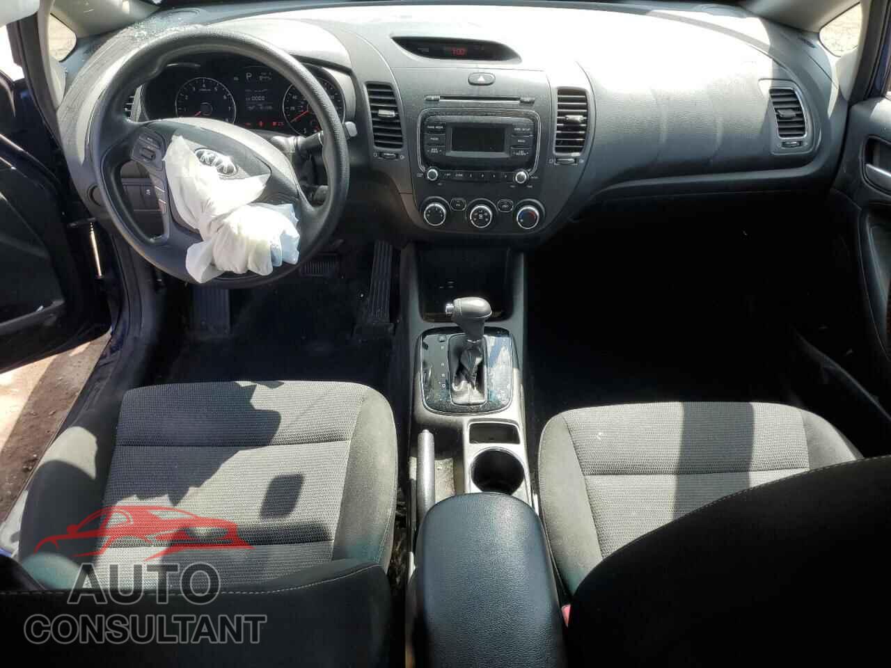 KIA FORTE 2017 - 3KPFK4A78HE136709