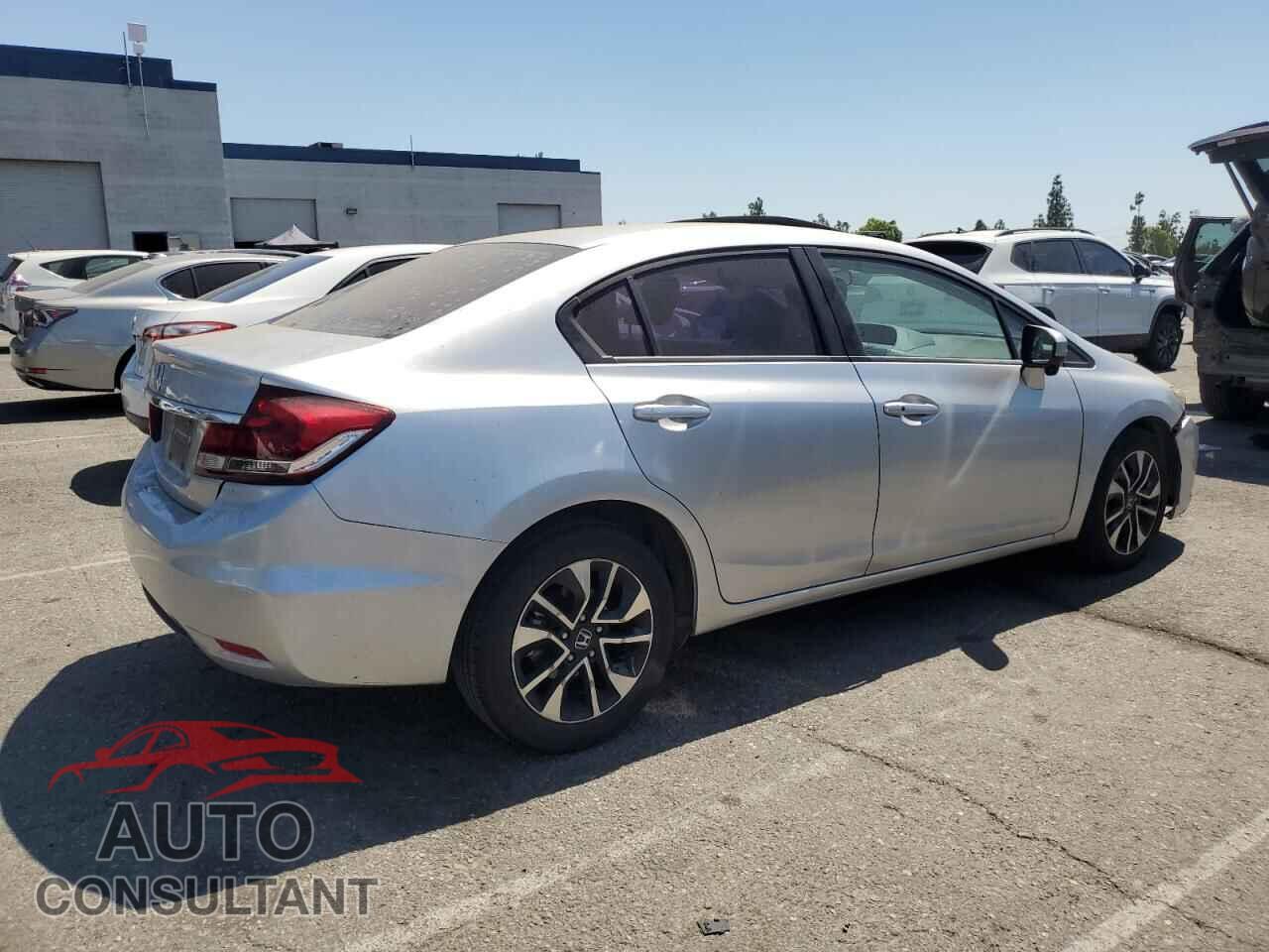 HONDA CIVIC 2015 - 2HGFB2F89FH545553