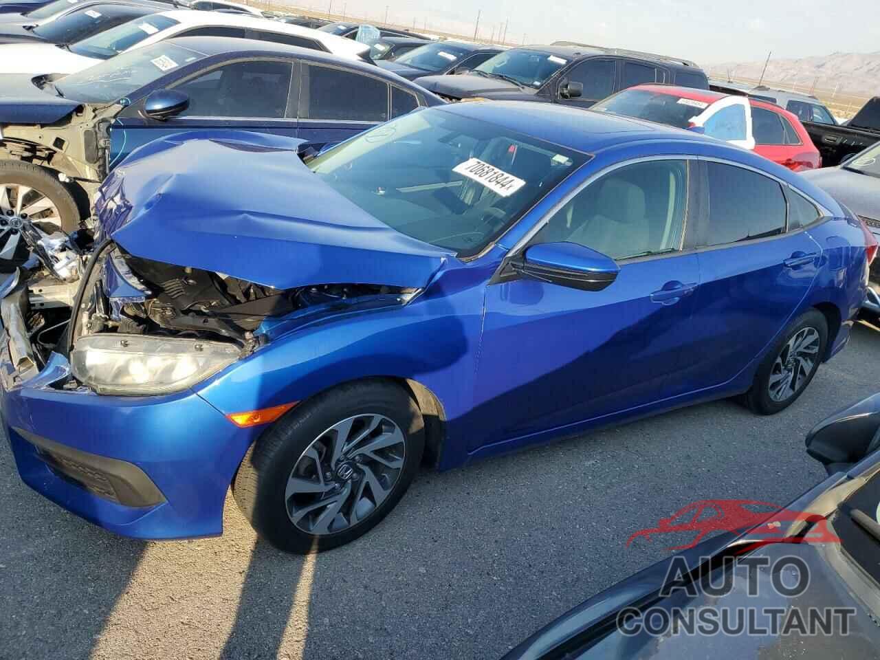 HONDA CIVIC 2018 - 19XFC2F74JE032170