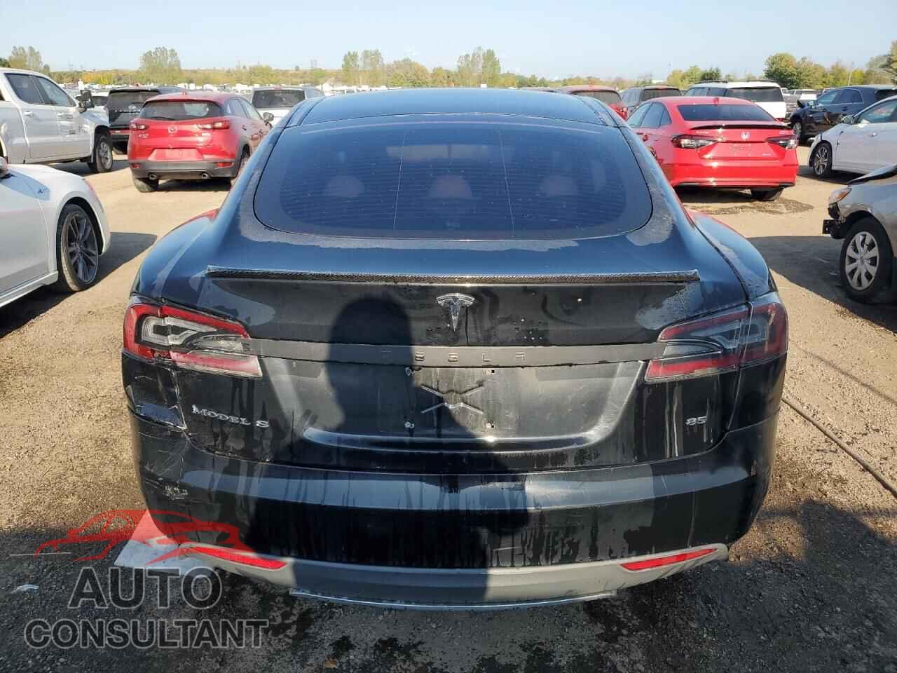 TESLA MODEL S 2014 - 5YJSA1H15EFP48647