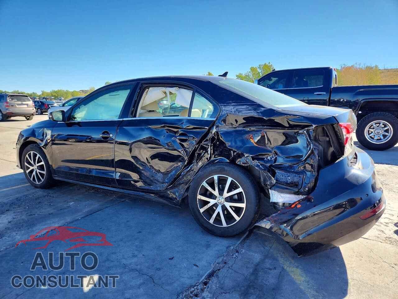 VOLKSWAGEN JETTA 2017 - 3VWB67AJ5HM296615