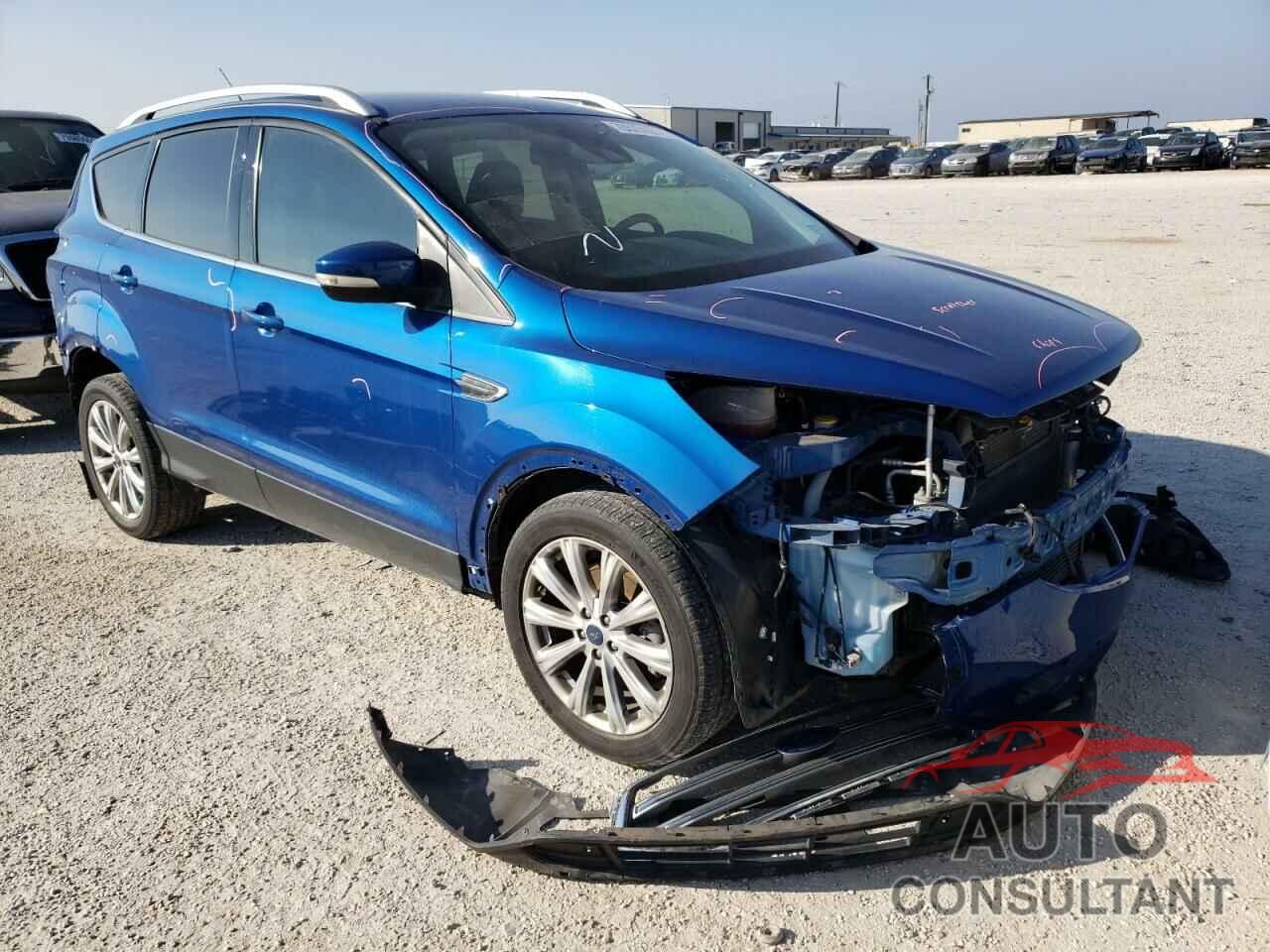 FORD ESCAPE 2017 - 1FMCU9J99HUF10737