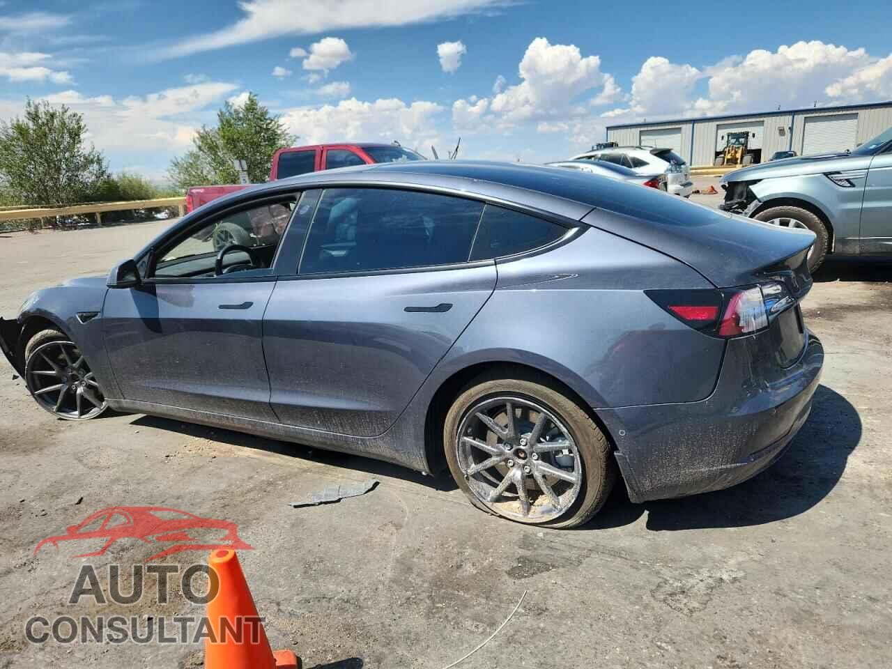 TESLA MODEL 3 2022 - 5YJ3E1EB9NF243569