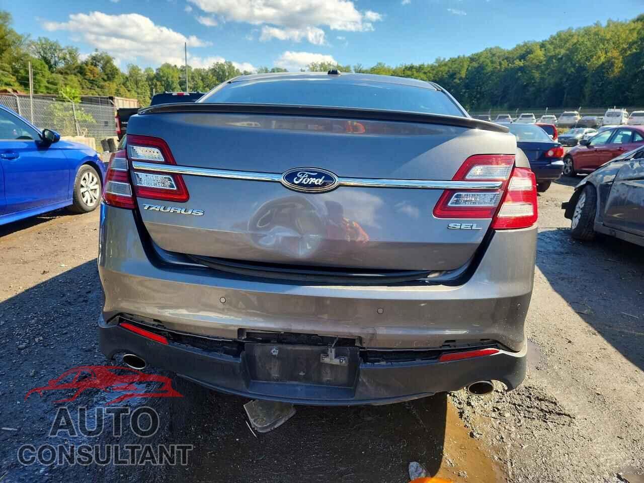 FORD TAURUS 2013 - 1FAHP2E89DG151656