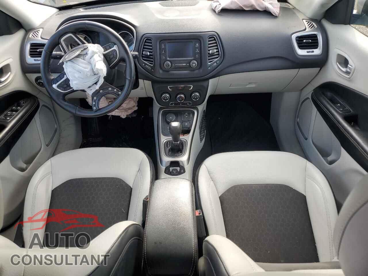 JEEP COMPASS 2017 - 3C4NJDBBXHT618787