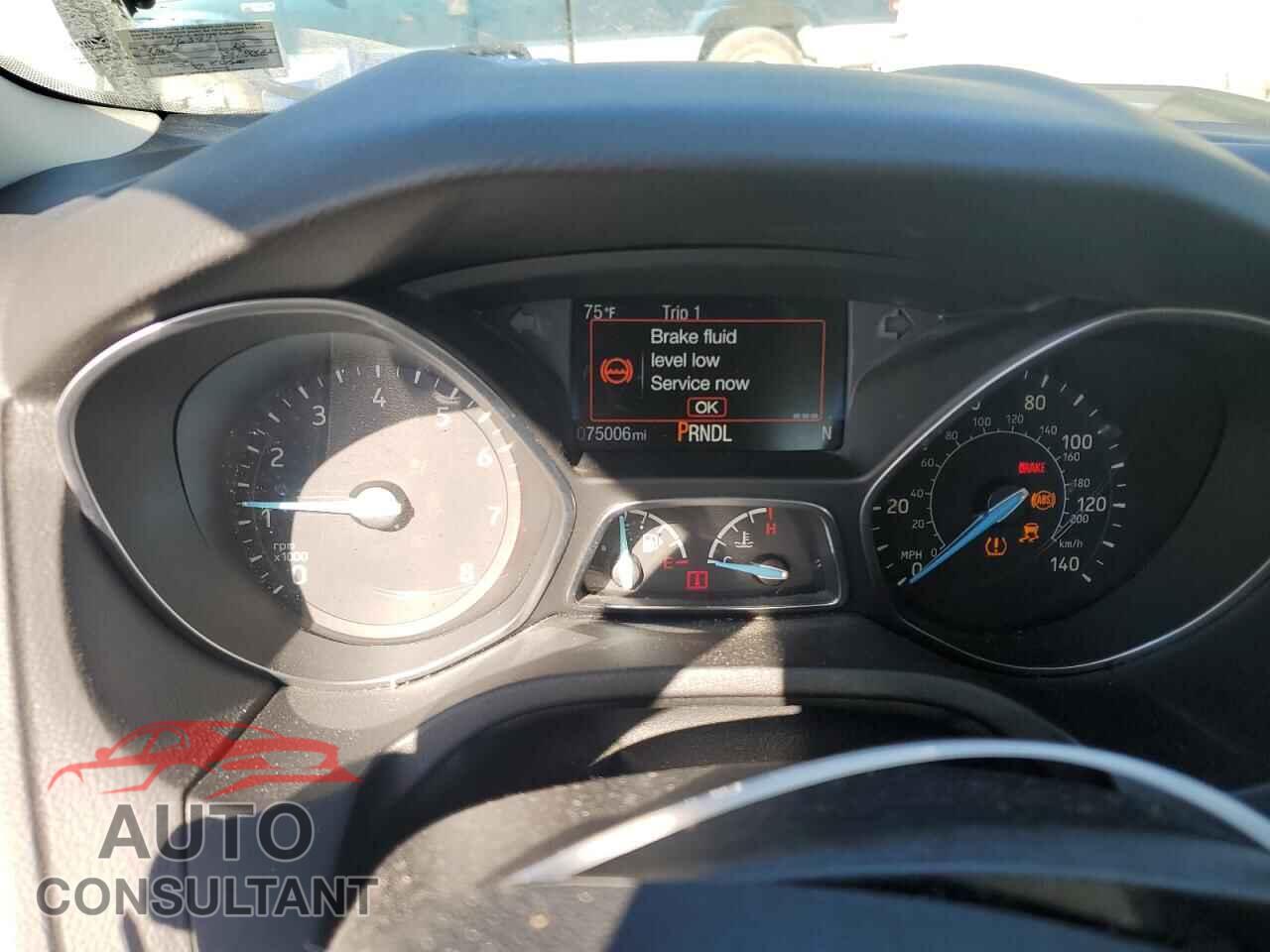 FORD FOCUS 2015 - 1FADP3F26FL376397