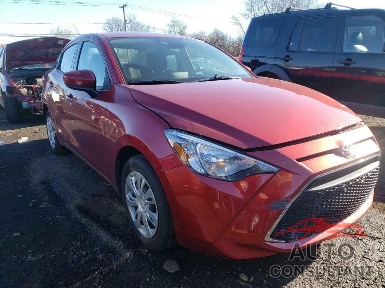 TOYOTA YARIS 2019 - 3MYDLBYV4KY521365