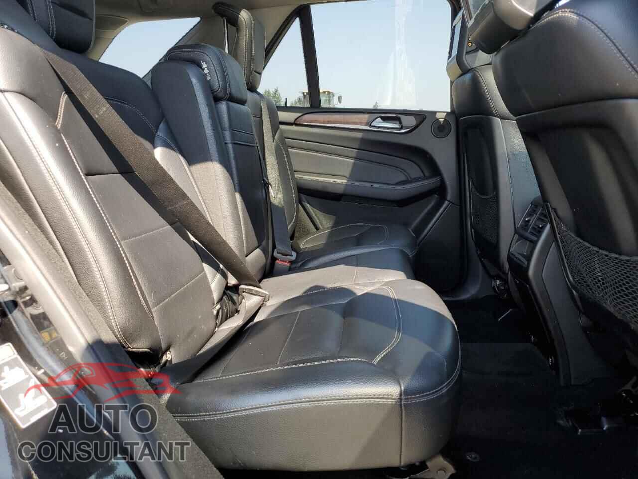 MERCEDES-BENZ M-CLASS 2012 - 4JGDA5HB3CA044327