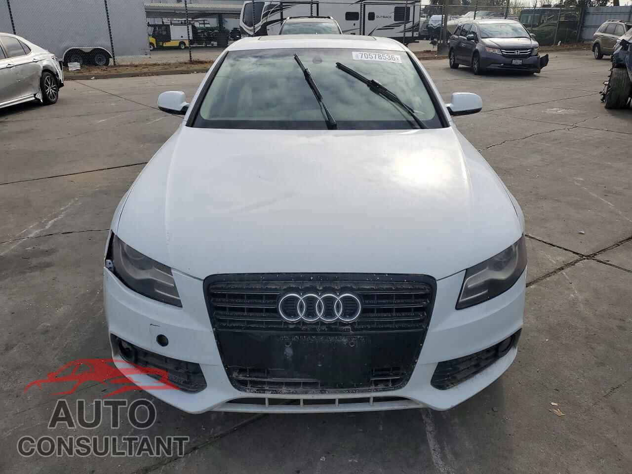 AUDI A4 2012 - WAUAFAFL8CA103818