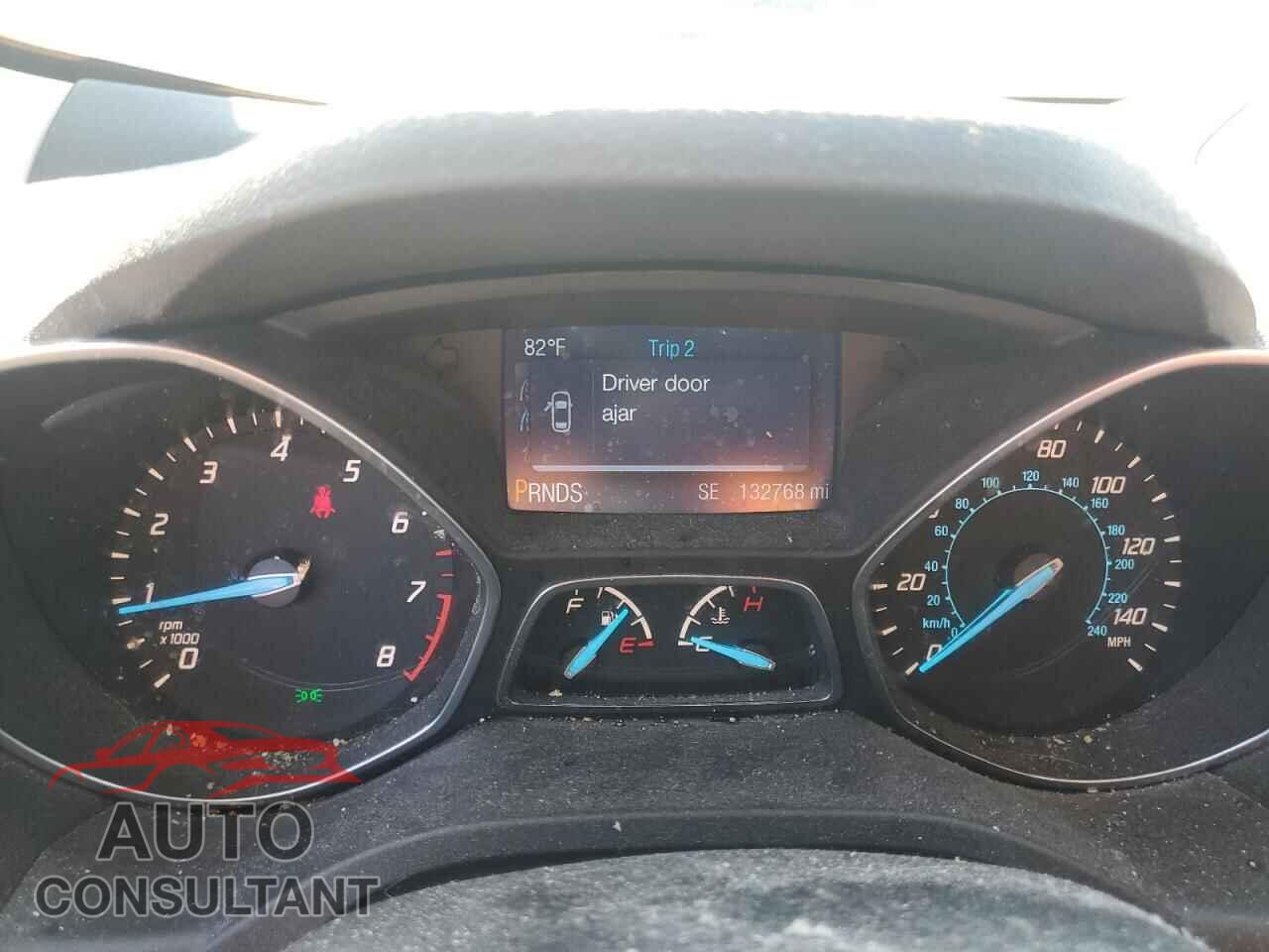 FORD ESCAPE 2015 - 1FMCU0F78FUA04431