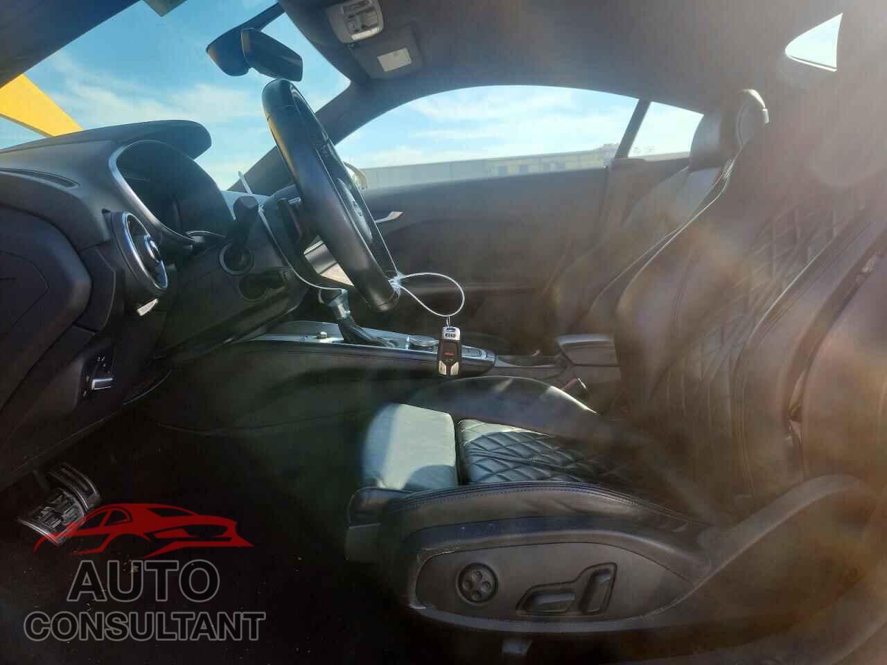 AUDI TT 2017 - TRUC5AFV9H1011601